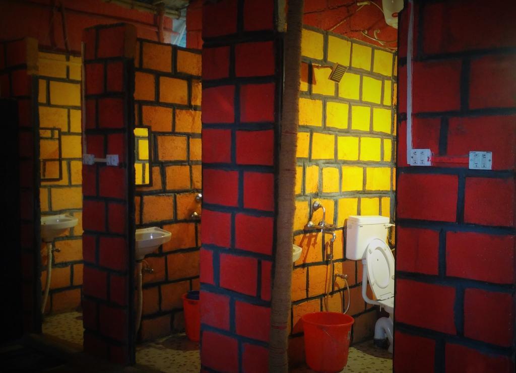 Bricks And Bamboo Hostel Anjuna Eksteriør bilde
