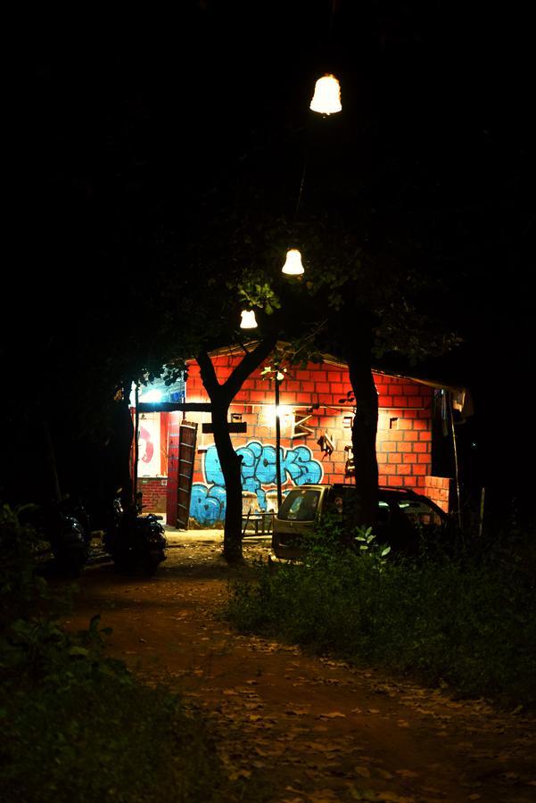 Bricks And Bamboo Hostel Anjuna Eksteriør bilde